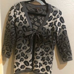 Front Tie Grey Leopard Print Cardigan